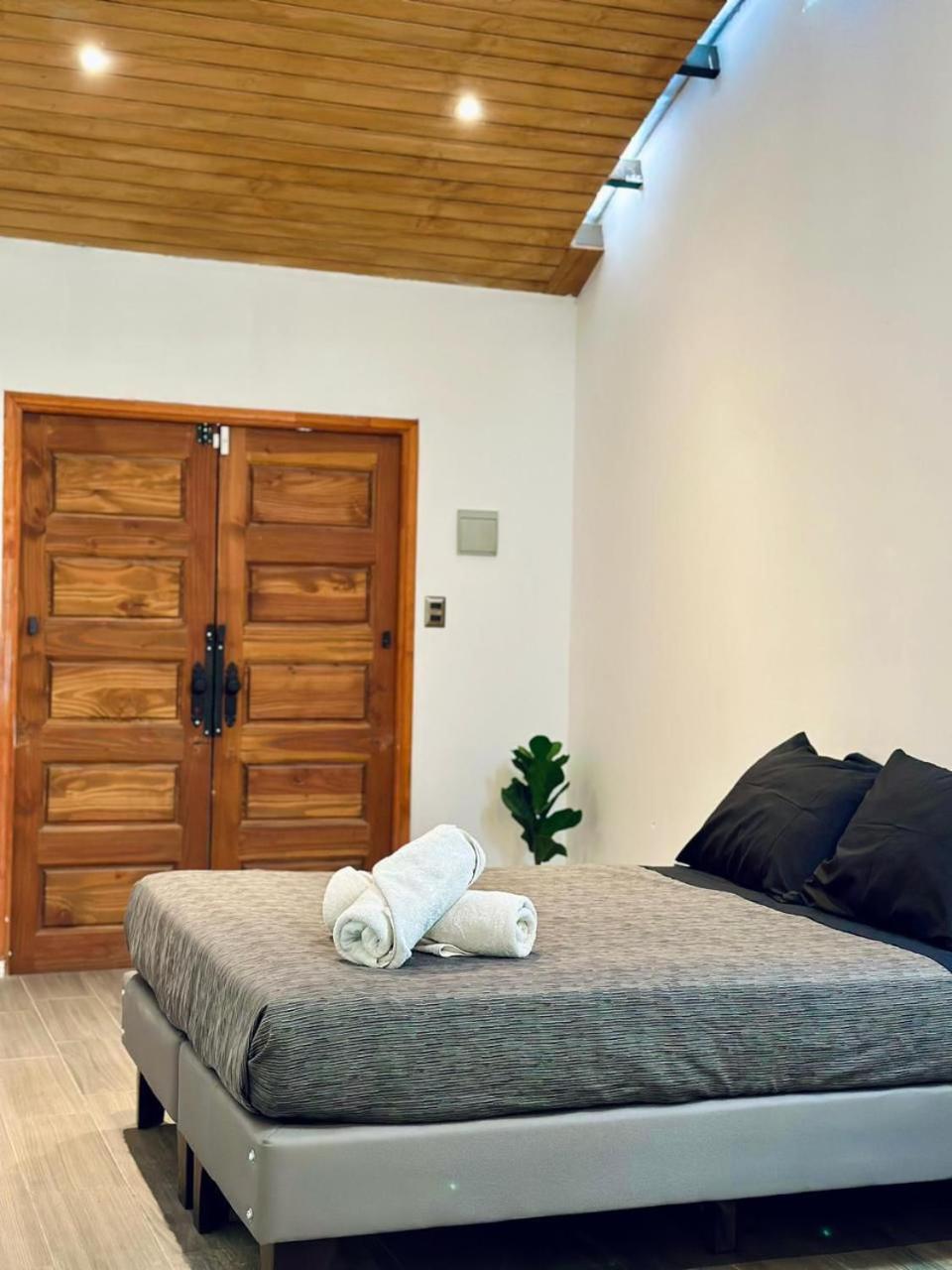 Yogi Hostels Santiago de Chile Zewnętrze zdjęcie